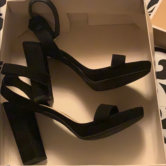 Circus Sandals with heel - Picture 2 of 2